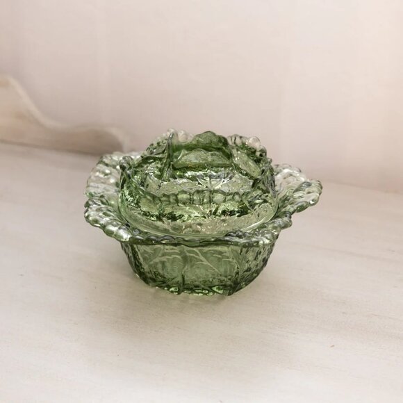 Vintage LE Smith Green Glass Cabbage Leaf Lidded Dish - Picture 1 of 4